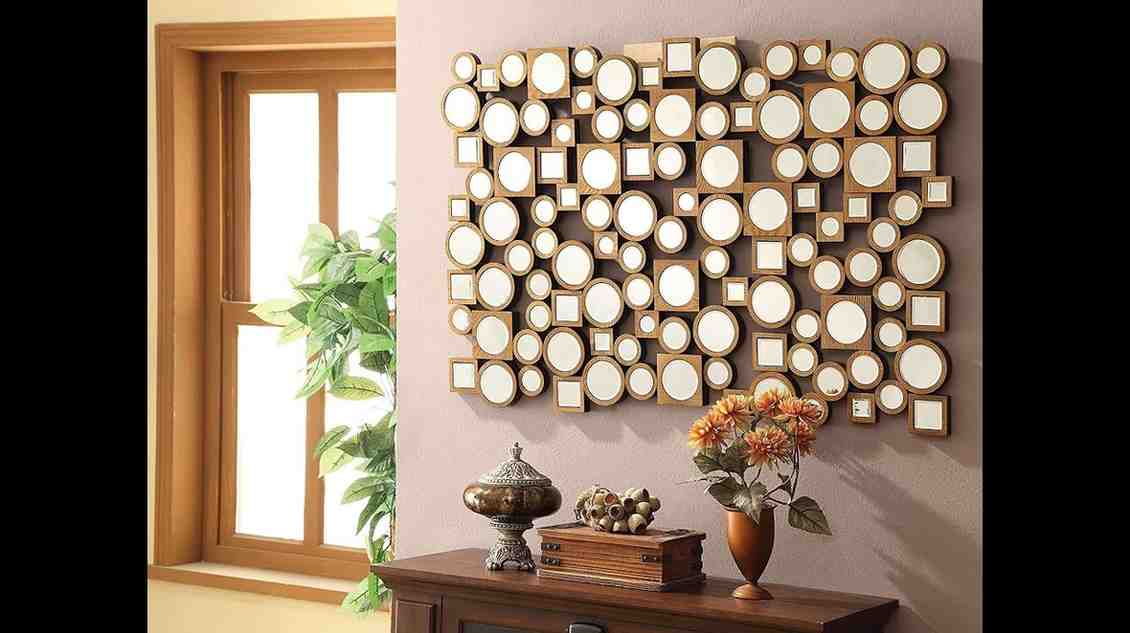 آینه دکوراتیو هندسی نامتقارن برای داشتن دکور خاص در گالری ها